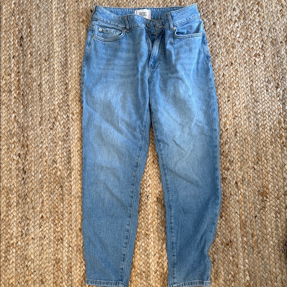 Women’s Blue Jeans